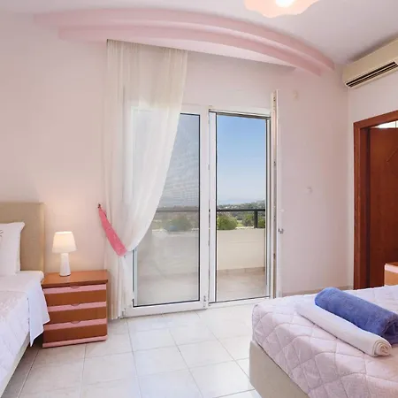 Villa Helios Rodos By Asgourou
