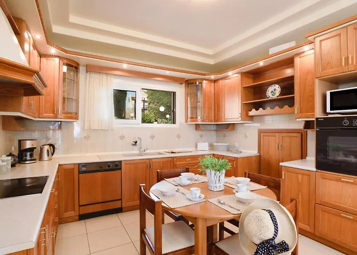 Helios Rodos By فيلة *